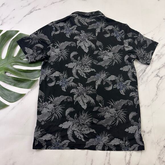 Travis Mathew Mens Polo Shirt Size S Gray Black Hawaiian Floral Tropical - Picture 8 of 12